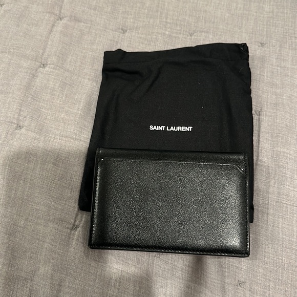 Gorgeous leather Brand new wallet - Picture 2 of 6